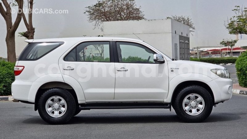 Big with watermark toyota fortuner ashanti import dubai 42822