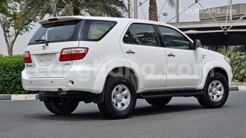 Big with watermark toyota fortuner ashanti import dubai 42822