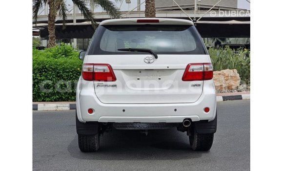 Ra Imported Toyota Fortuner funfun Ọkọ̀ in Import - Dubai ni Ashanti Ra Imported Toyota Fortuner funfun Ọkọ̀ in Import - Dubai ni Ashanti