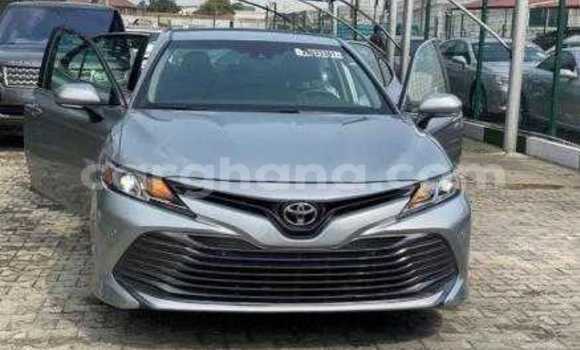 Sayi Na hannu Toyota Camry Azurfa Mota in Accra a Greater Accra Sayi Na hannu Toyota Camry Azurfa Mota in Accra a Greater Accra