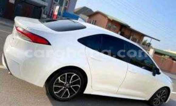 Buy Used Toyota Corolla White Car in Accra in Greater Accra Buy Used Toyota Corolla White Car in Accra in Greater Accra