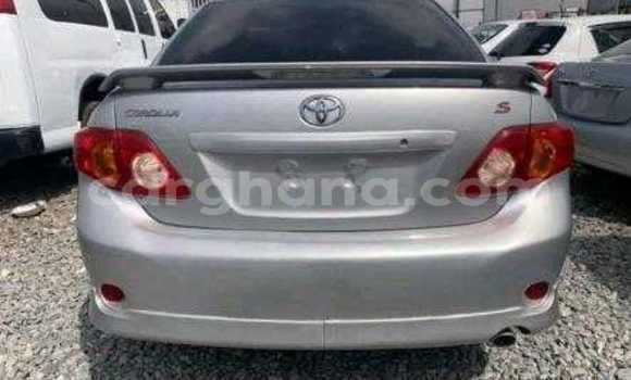 Sayi Na hannu Toyota Corolla Azurfa Mota in Accra a Greater Accra Sayi Na hannu Toyota Corolla Azurfa Mota in Accra a Greater Accra