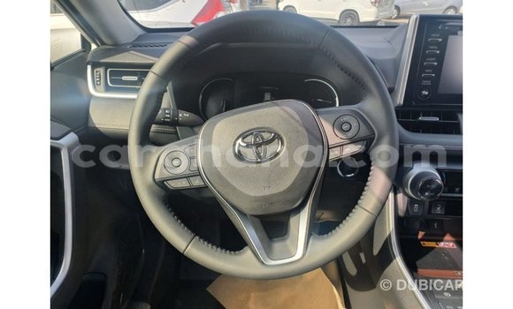 Buy Import Toyota 4Runner White Car in Import - Dubai in Ashanti Buy Import Toyota 4Runner White Car in Import - Dubai in Ashanti