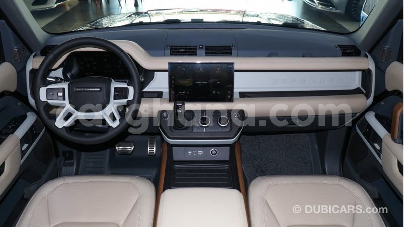 Big with watermark land rover defender ashanti import dubai 42851