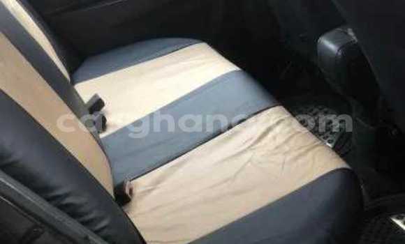 Sayi Na hannu Toyota Yaris Black Mota in Accra a Greater Accra Sayi Na hannu Toyota Yaris Black Mota in Accra a Greater Accra