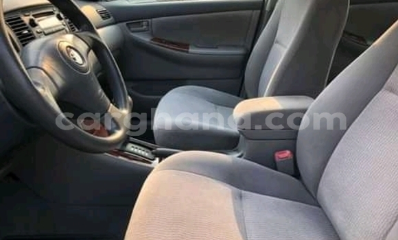 Sayi Na hannu Toyota Corolla Azurfa Mota in Accra a Greater Accra Sayi Na hannu Toyota Corolla Azurfa Mota in Accra a Greater Accra