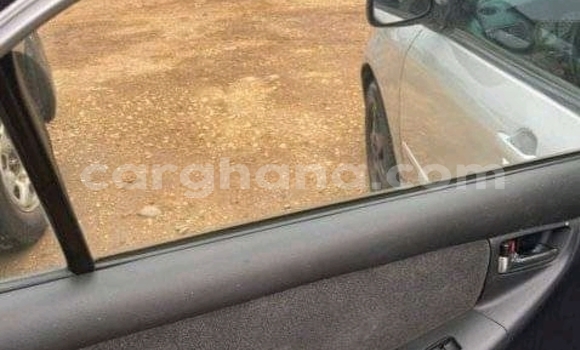 Sayi Na hannu Toyota Corolla Azurfa Mota in Accra a Greater Accra Sayi Na hannu Toyota Corolla Azurfa Mota in Accra a Greater Accra