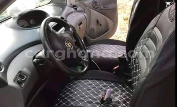 Sayi Na hannu Toyota Corolla White Mota in Accra a Greater Accra Sayi Na hannu Toyota Corolla White Mota in Accra a Greater Accra