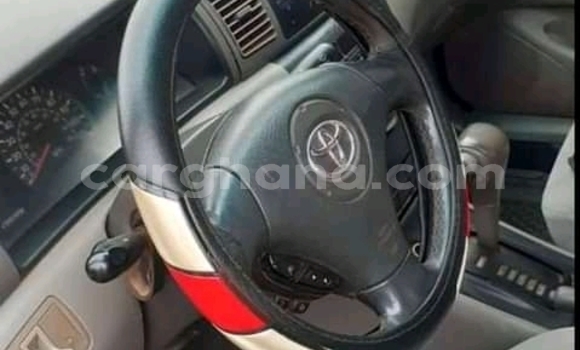 Sayi Na hannu Toyota Corolla Black Mota in Accra a Greater Accra Sayi Na hannu Toyota Corolla Black Mota in Accra a Greater Accra