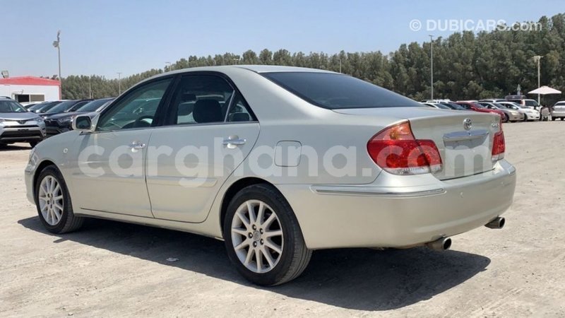 Big with watermark toyota camry ashanti import dubai 42896