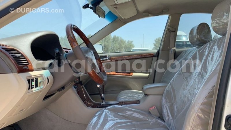 Big with watermark toyota camry ashanti import dubai 42896