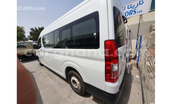 Sayi Imported Toyota Hiace White Mota in Import - Dubai a Ashanti Sayi Imported Toyota Hiace White Mota in Import - Dubai a Ashanti
