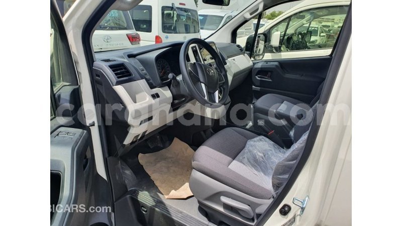 Big with watermark toyota hiace ashanti import dubai 42899