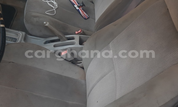 Sayi Na hannu Toyota Corolla Azurfa Mota in Accra a Greater Accra Sayi Na hannu Toyota Corolla Azurfa Mota in Accra a Greater Accra