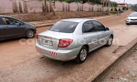 Sayi Na hannu Kia Elan Azurfa Mota in Accra a Greater Accra Sayi Na hannu Kia Elan Azurfa Mota in Accra a Greater Accra