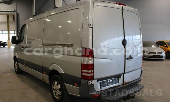 Sayi Imported Mercedes‒Benz 300CD Azurfa Mota in Accra a Greater Accra Sayi Imported Mercedes‒Benz 300CD Azurfa Mota in Accra a Greater Accra