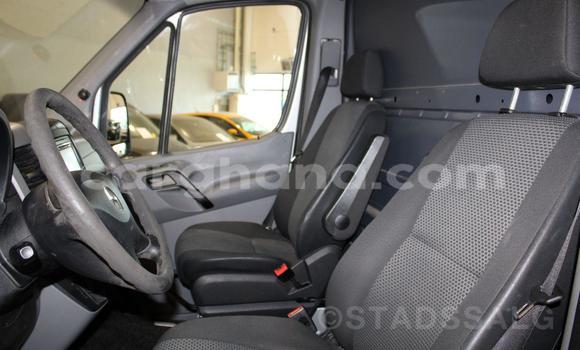 Sayi Imported Mercedes‒Benz 300CD Azurfa Mota in Accra a Greater Accra Sayi Imported Mercedes‒Benz 300CD Azurfa Mota in Accra a Greater Accra