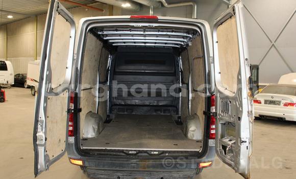 Sayi Imported Mercedes‒Benz 300CD Azurfa Mota in Accra a Greater Accra Sayi Imported Mercedes‒Benz 300CD Azurfa Mota in Accra a Greater Accra