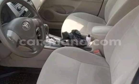 Sayi Na hannu Toyota Corolla Blue Mota in Accra a Greater Accra Sayi Na hannu Toyota Corolla Blue Mota in Accra a Greater Accra