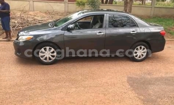 Sayi Na hannu Toyota Corolla Black Mota in Accra a Greater Accra Sayi Na hannu Toyota Corolla Black Mota in Accra a Greater Accra
