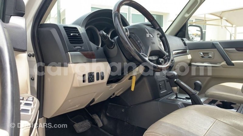 Big with watermark mitsubishi pajero ashanti import dubai 42932