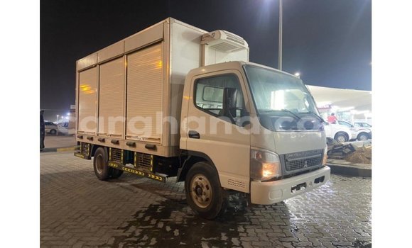 Ra Imported Mitsubishi i funfun Ọkọ̀ in Import - Dubai ni Ashanti Ra Imported Mitsubishi i funfun Ọkọ̀ in Import - Dubai ni Ashanti