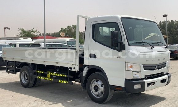 Ra Imported Mitsubishi Carisma funfun Ọkọ̀ in Import - Dubai ni Ashanti Ra Imported Mitsubishi Carisma funfun Ọkọ̀ in Import - Dubai ni Ashanti