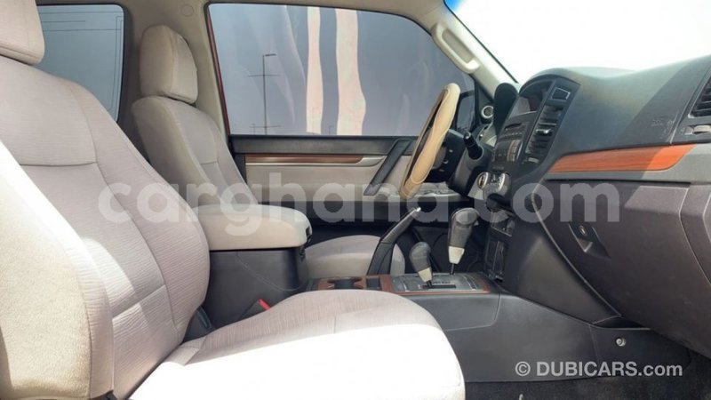 Big with watermark mitsubishi pajero ashanti import dubai 42947