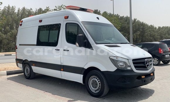 Sayi Imported Mercedes-Benz A200 White Mota in Import - Dubai a Ashanti Sayi Imported Mercedes-Benz A200 White Mota in Import - Dubai a Ashanti