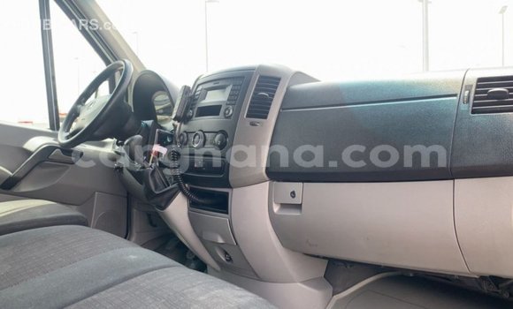Sayi Imported Mercedes-Benz A200 White Mota in Import - Dubai a Ashanti Sayi Imported Mercedes-Benz A200 White Mota in Import - Dubai a Ashanti