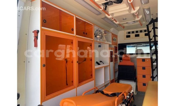 Sayi Imported Mercedes-Benz A200 White Mota in Import - Dubai a Ashanti Sayi Imported Mercedes-Benz A200 White Mota in Import - Dubai a Ashanti