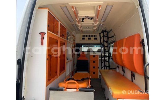 Sayi Imported Mercedes-Benz A200 White Mota in Import - Dubai a Ashanti Sayi Imported Mercedes-Benz A200 White Mota in Import - Dubai a Ashanti