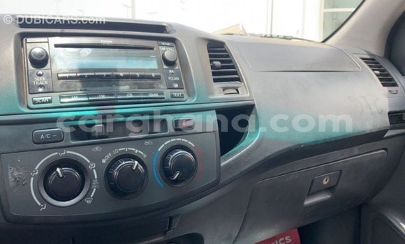 Ra Imported Toyota Hilux funfun Ọkọ̀ in Import - Dubai ni Ashanti Ra Imported Toyota Hilux funfun Ọkọ̀ in Import - Dubai ni Ashanti