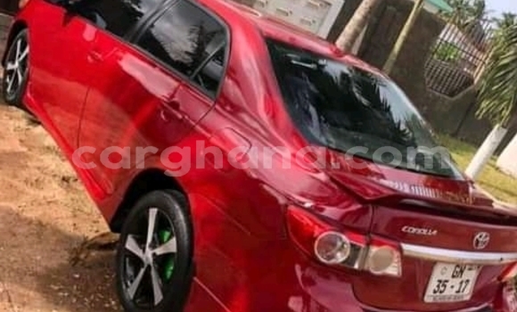 Sayi Na hannu Toyota Corolla Red Mota in Accra a Greater Accra Sayi Na hannu Toyota Corolla Red Mota in Accra a Greater Accra