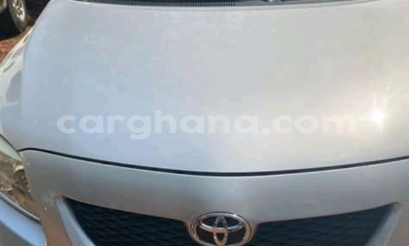 Sayi Na hannu Toyota Corolla Azurfa Mota in Accra a Greater Accra Sayi Na hannu Toyota Corolla Azurfa Mota in Accra a Greater Accra