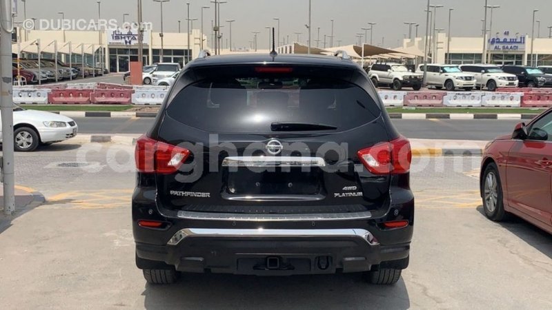 Big with watermark nissan pathfinder ashanti import dubai 42982