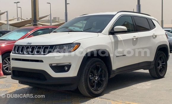 Ra Imported Jeep Compass funfun Ọkọ̀ in Import - Dubai ni Ashanti Ra Imported Jeep Compass funfun Ọkọ̀ in Import - Dubai ni Ashanti