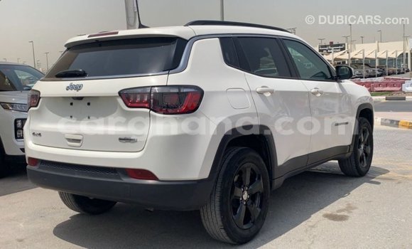 Ra Imported Jeep Compass funfun Ọkọ̀ in Import - Dubai ni Ashanti Ra Imported Jeep Compass funfun Ọkọ̀ in Import - Dubai ni Ashanti