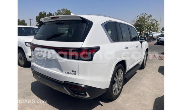 Sayi Imported Lexus LX White Mota in Import - Dubai a Ashanti Sayi Imported Lexus LX White Mota in Import - Dubai a Ashanti