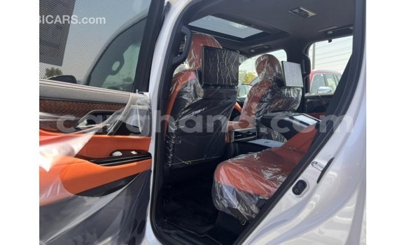 Sayi Imported Lexus LX White Mota in Import - Dubai a Ashanti Sayi Imported Lexus LX White Mota in Import - Dubai a Ashanti