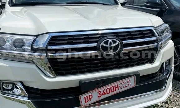 Buy Used Toyota Land Cruiser White Car in Accra in Greater Accra Buy Used Toyota Land Cruiser White Car in Accra in Greater Accra