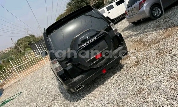 Ra Àlòkù Mitsubishi Pajero Miiran Ọkọ̀ in Accra ni Greater Accra Ra Àlòkù Mitsubishi Pajero Miiran Ọkọ̀ in Accra ni Greater Accra