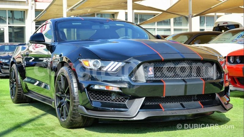 Big with watermark ford mustang ashanti import dubai 43002