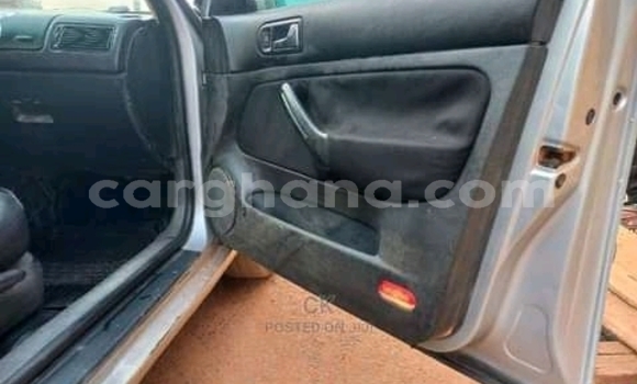 Sayi Na hannu Opel Astra Red Mota in Accra a Greater Accra Sayi Na hannu Opel Astra Red Mota in Accra a Greater Accra