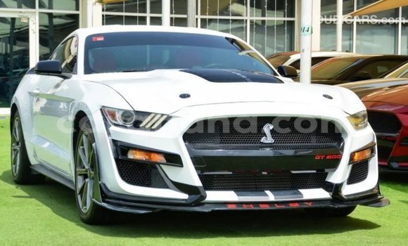 Ra Imported Ford Mustang funfun Ọkọ̀ in Import - Dubai ni Ashanti Ra Imported Ford Mustang funfun Ọkọ̀ in Import - Dubai ni Ashanti