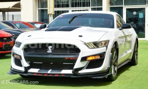 Ra Imported Ford Mustang funfun Ọkọ̀ in Import - Dubai ni Ashanti Ra Imported Ford Mustang funfun Ọkọ̀ in Import - Dubai ni Ashanti