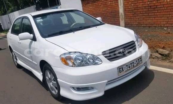 Buy Used Toyota Corolla White Car in Accra in Greater Accra