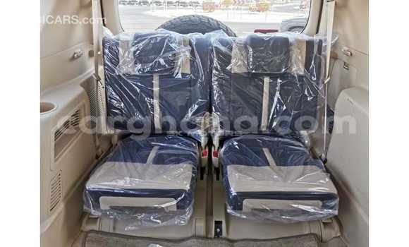 Buy Import Toyota Prado White Car in Import - Dubai in Ashanti Buy Import Toyota Prado White Car in Import - Dubai in Ashanti