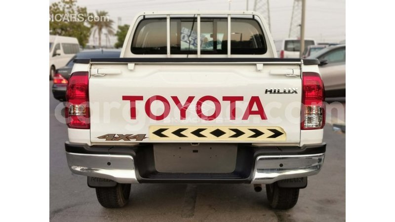 Big with watermark toyota hilux ashanti import dubai 43067