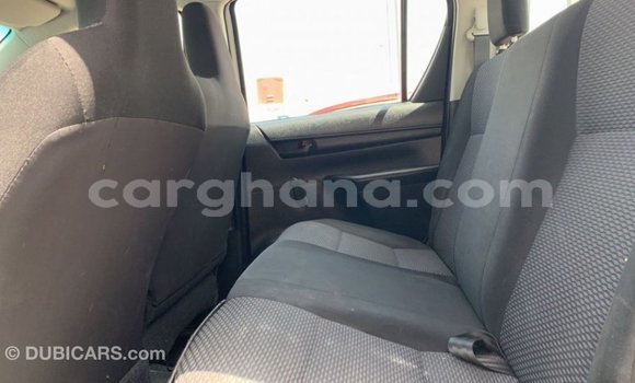 Ra Imported Toyota Hilux funfun Ọkọ̀ in Import - Dubai ni Ashanti Ra Imported Toyota Hilux funfun Ọkọ̀ in Import - Dubai ni Ashanti